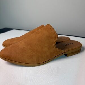 Qupid Camel Brown Mules